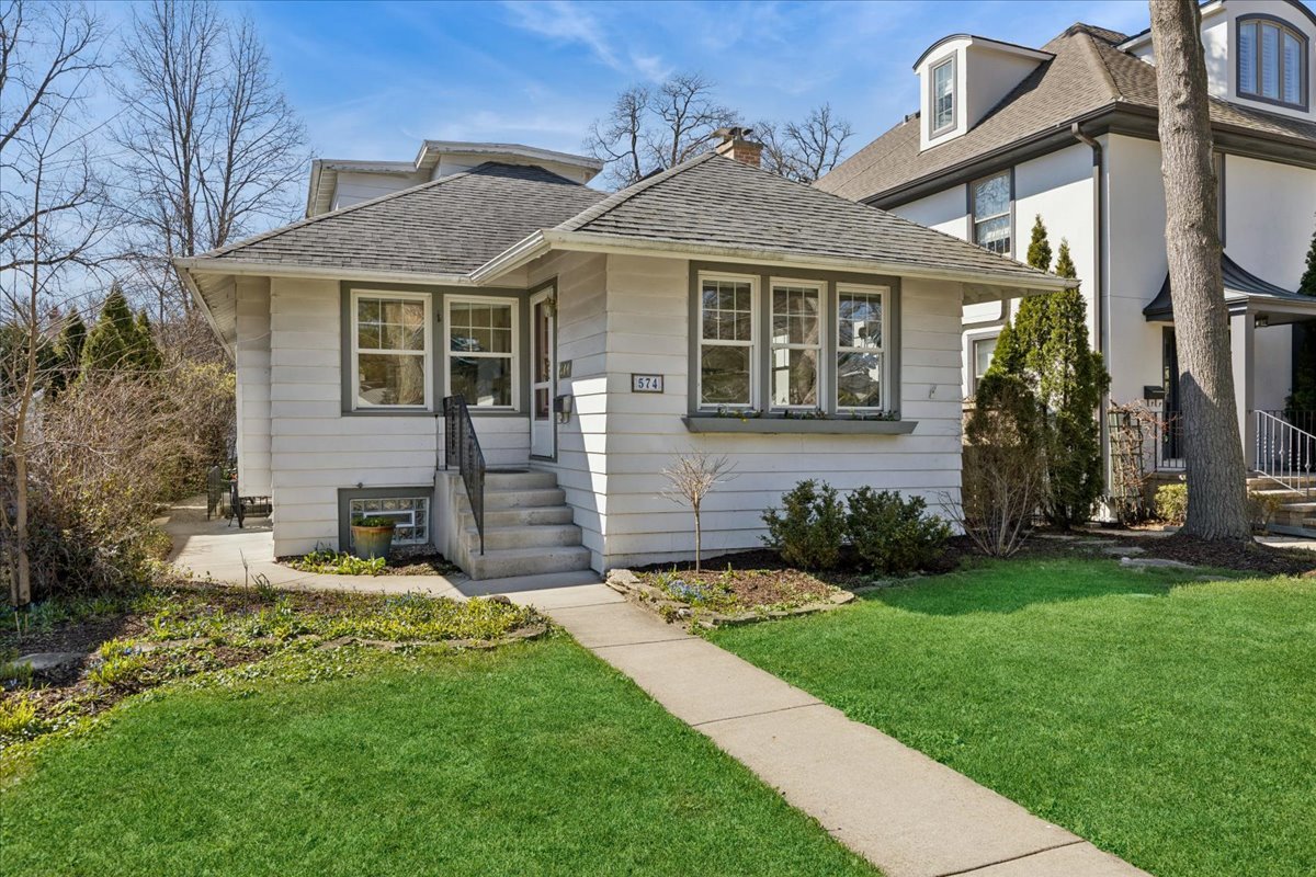 574 Orchard Lane