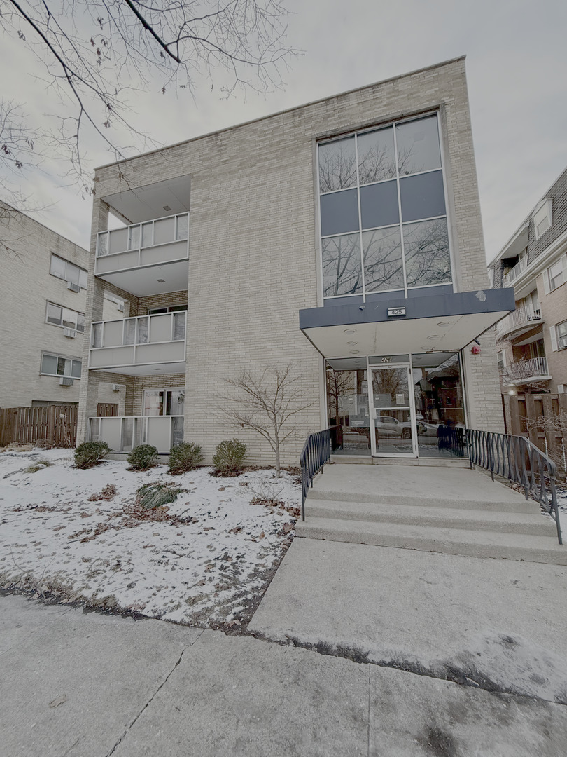 425 Wesley Avenue