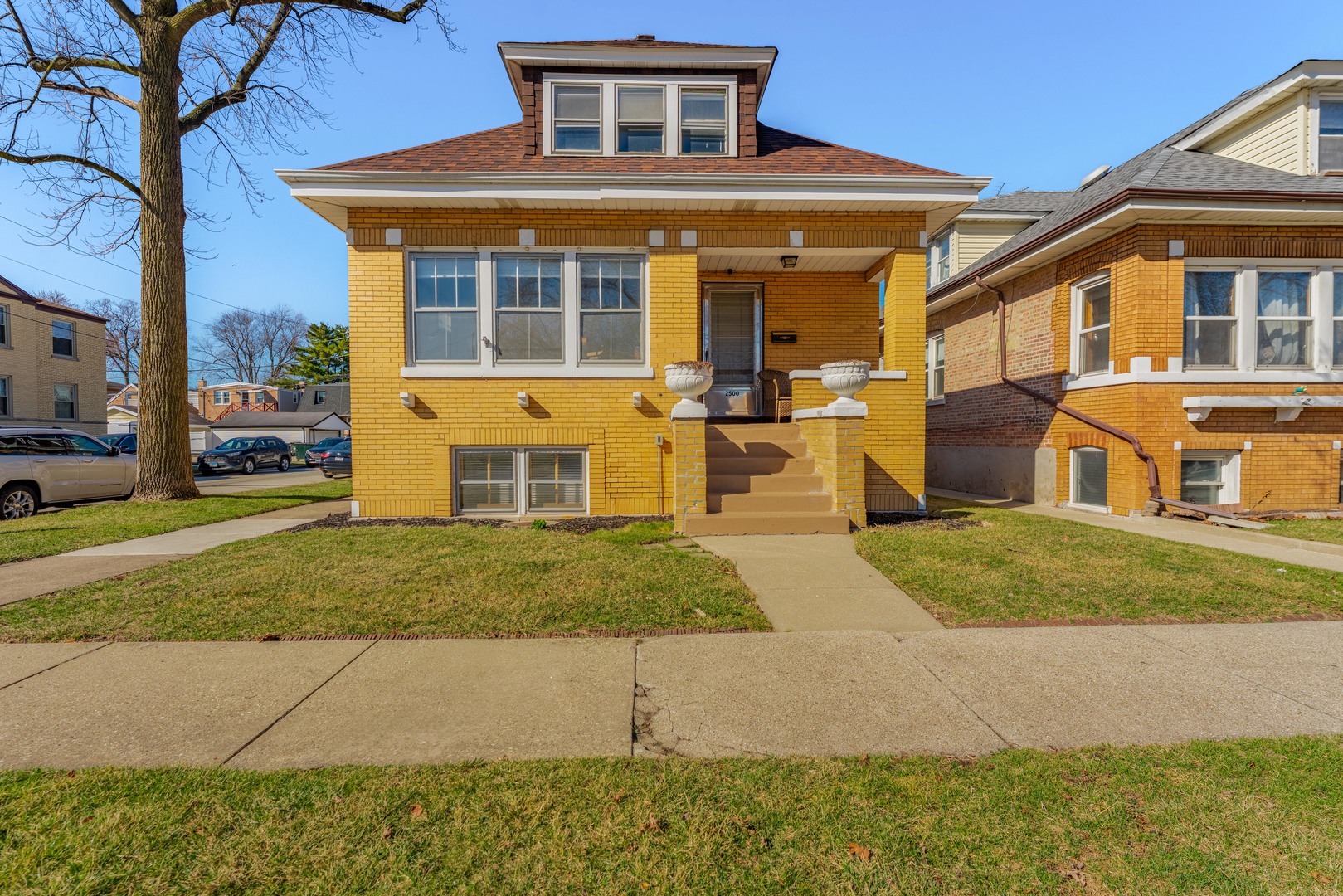 2500 78th Court