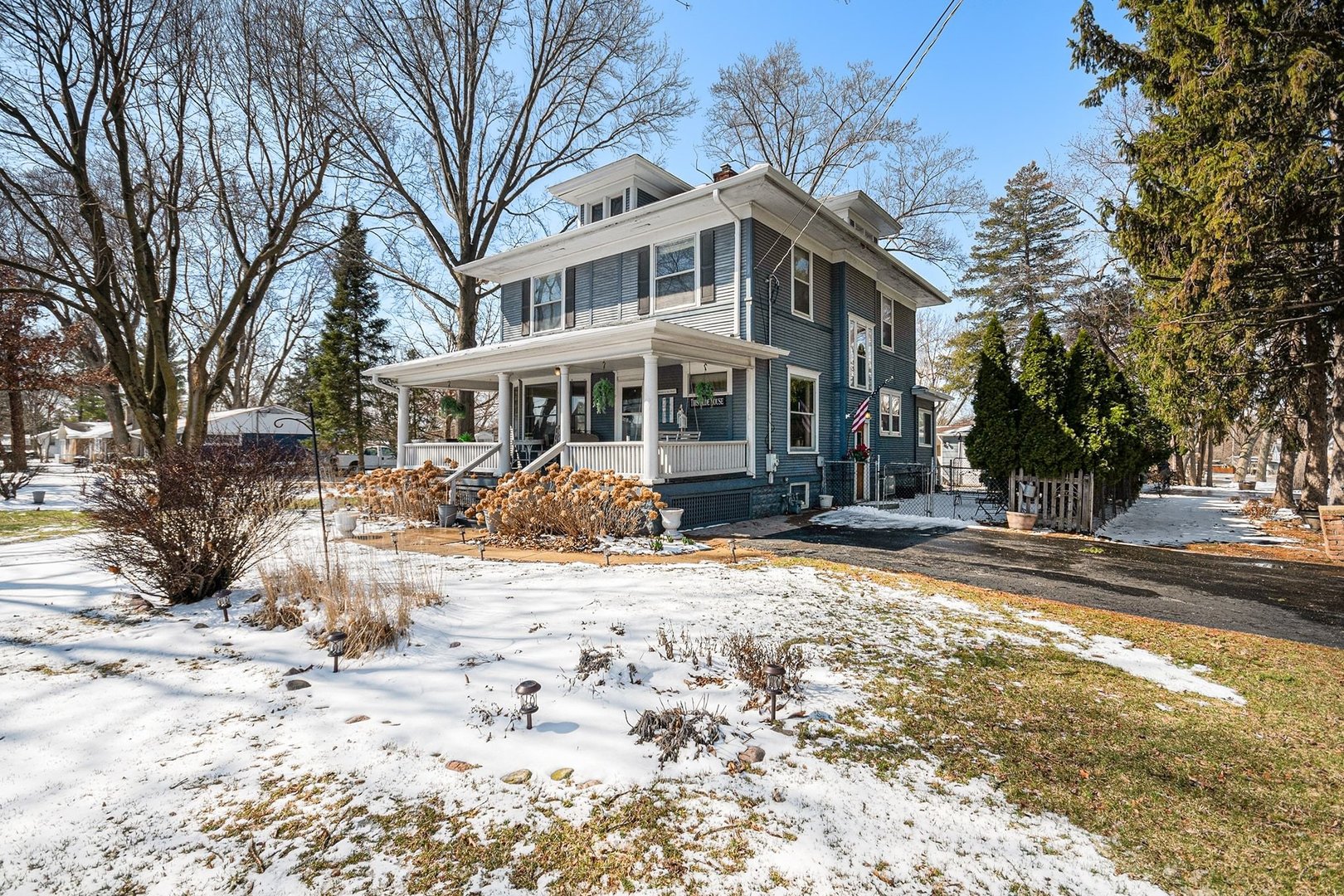 1001 Main Street