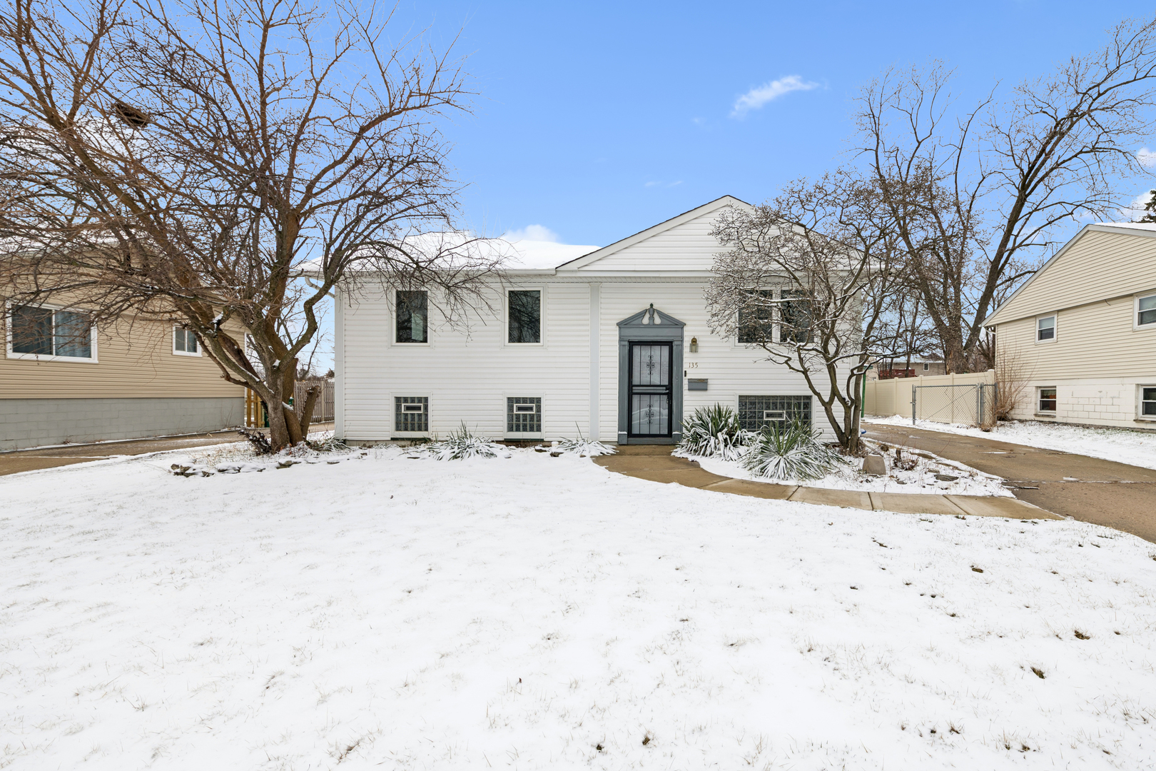 135 Ambassador Avenue