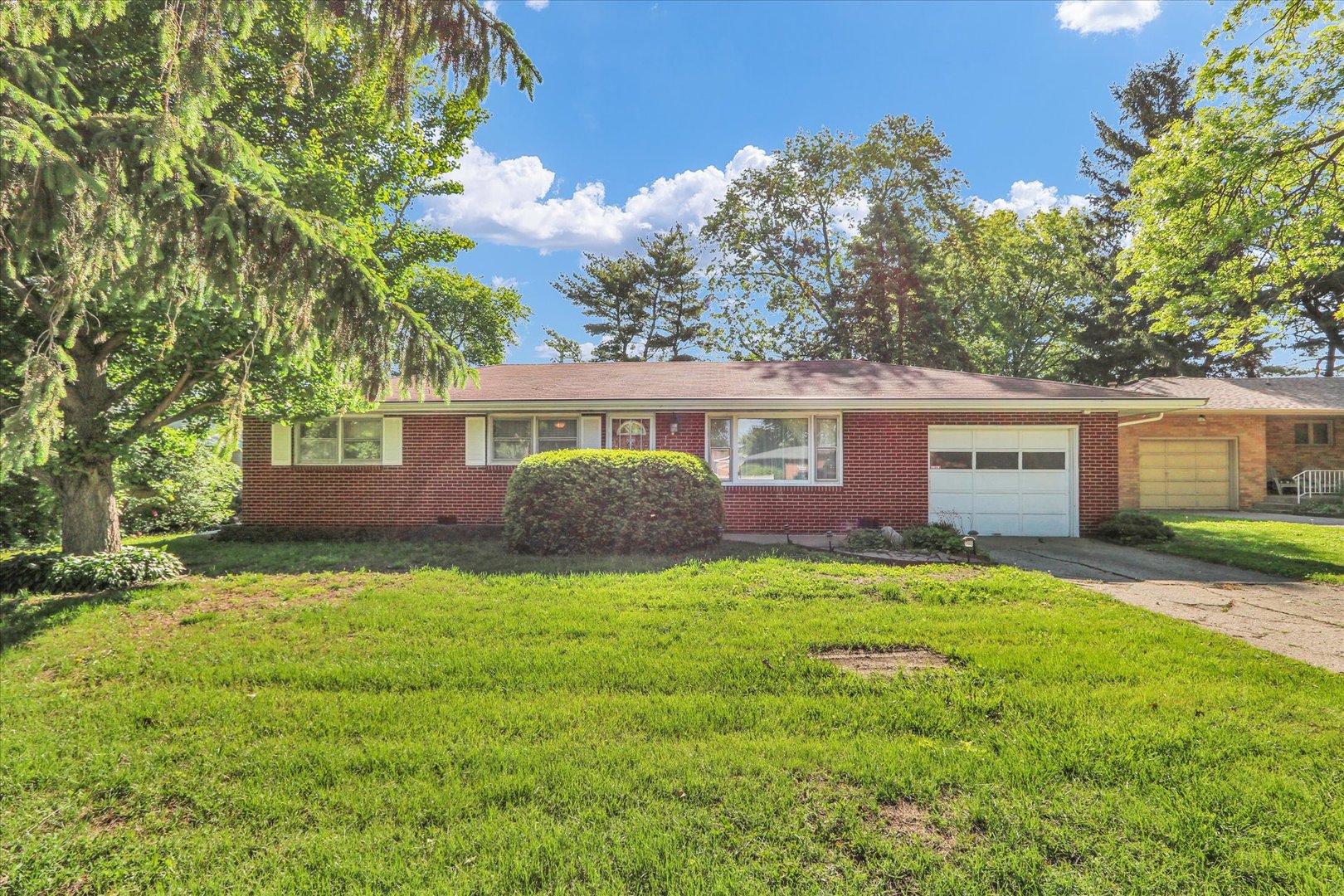 2112 Campbell Drive