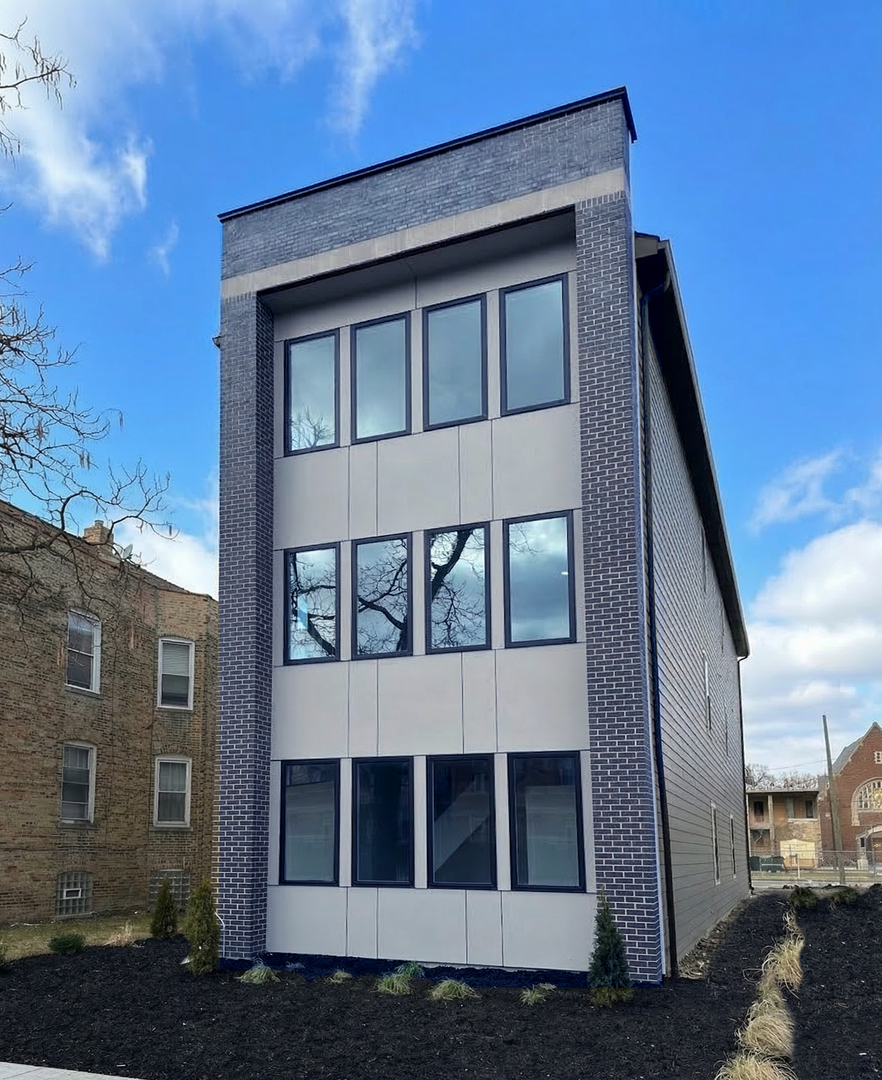 3316 Adams Street