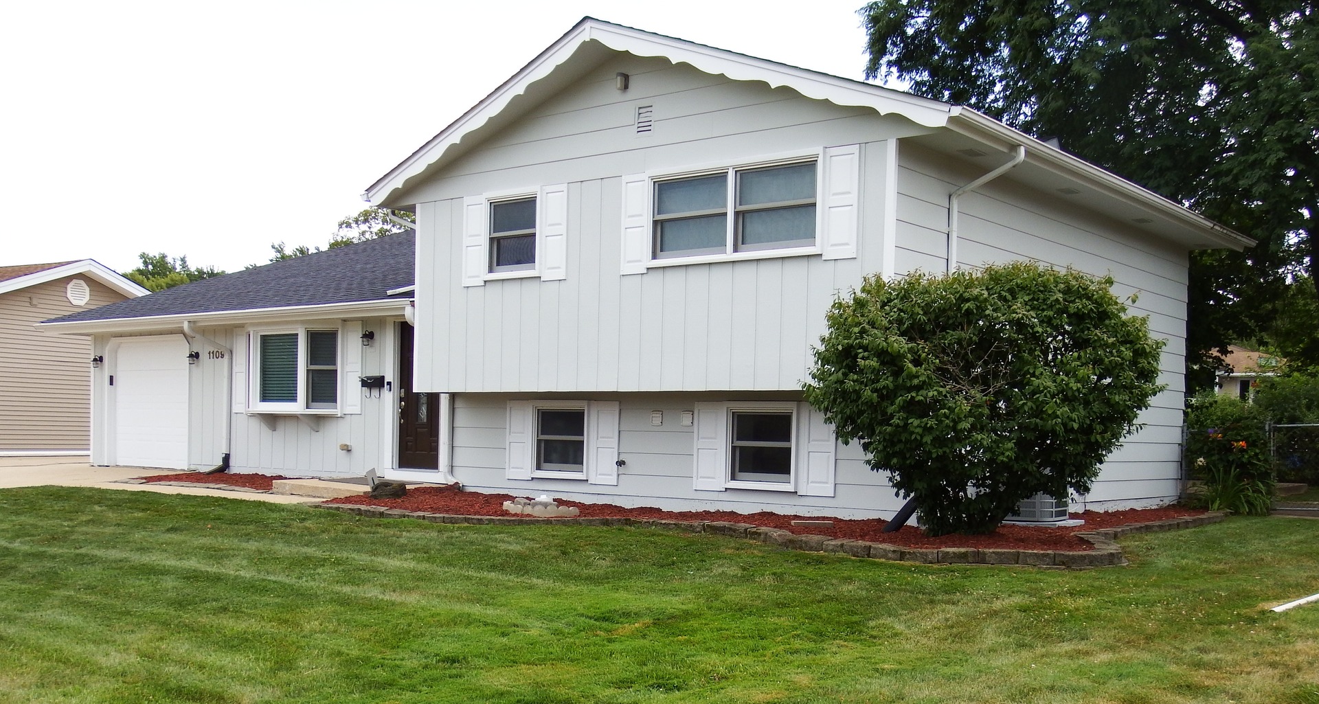 1109 Weathersfield Way