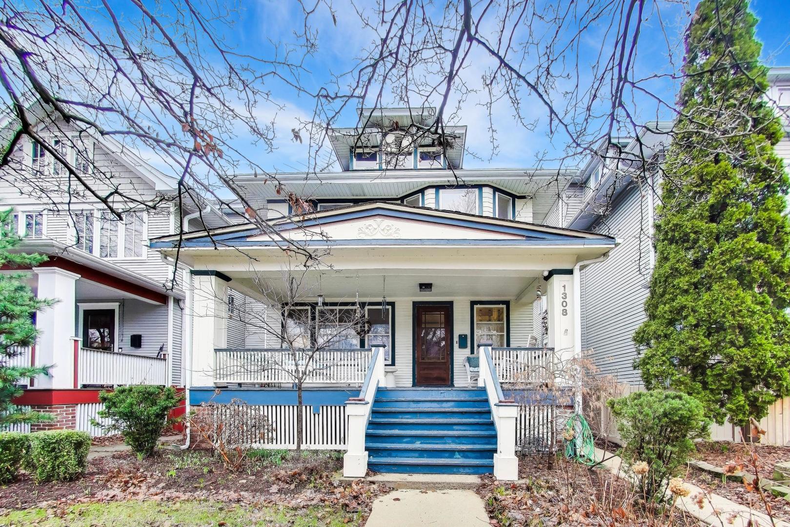 1308 Glenlake Avenue