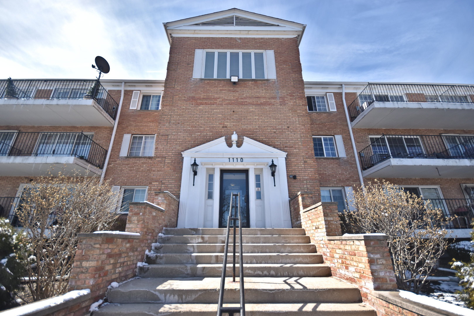 1110 Farnsworth Avenue