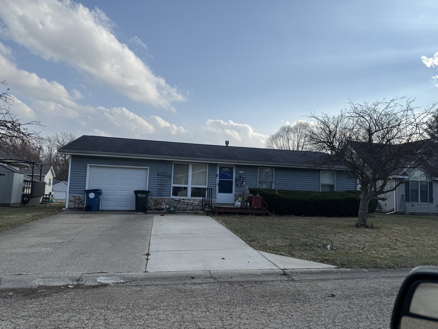 1022 Jacqualine Lane