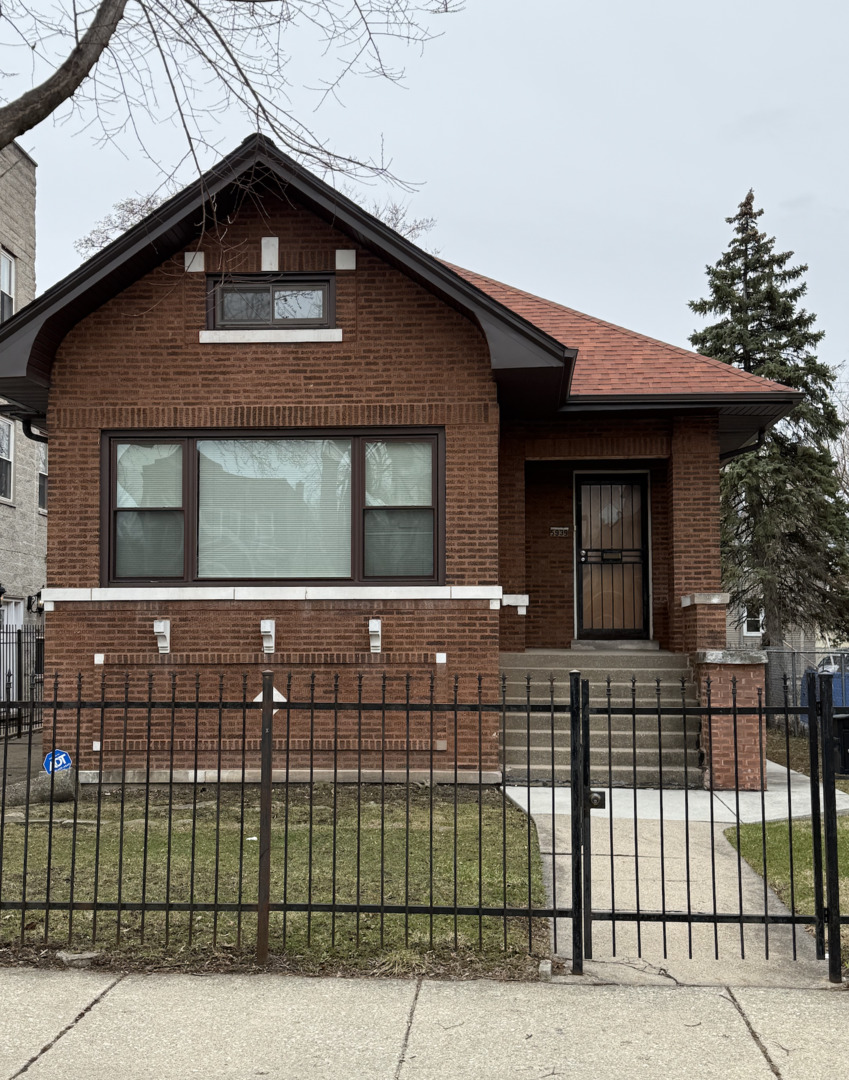 5939 Huron Street