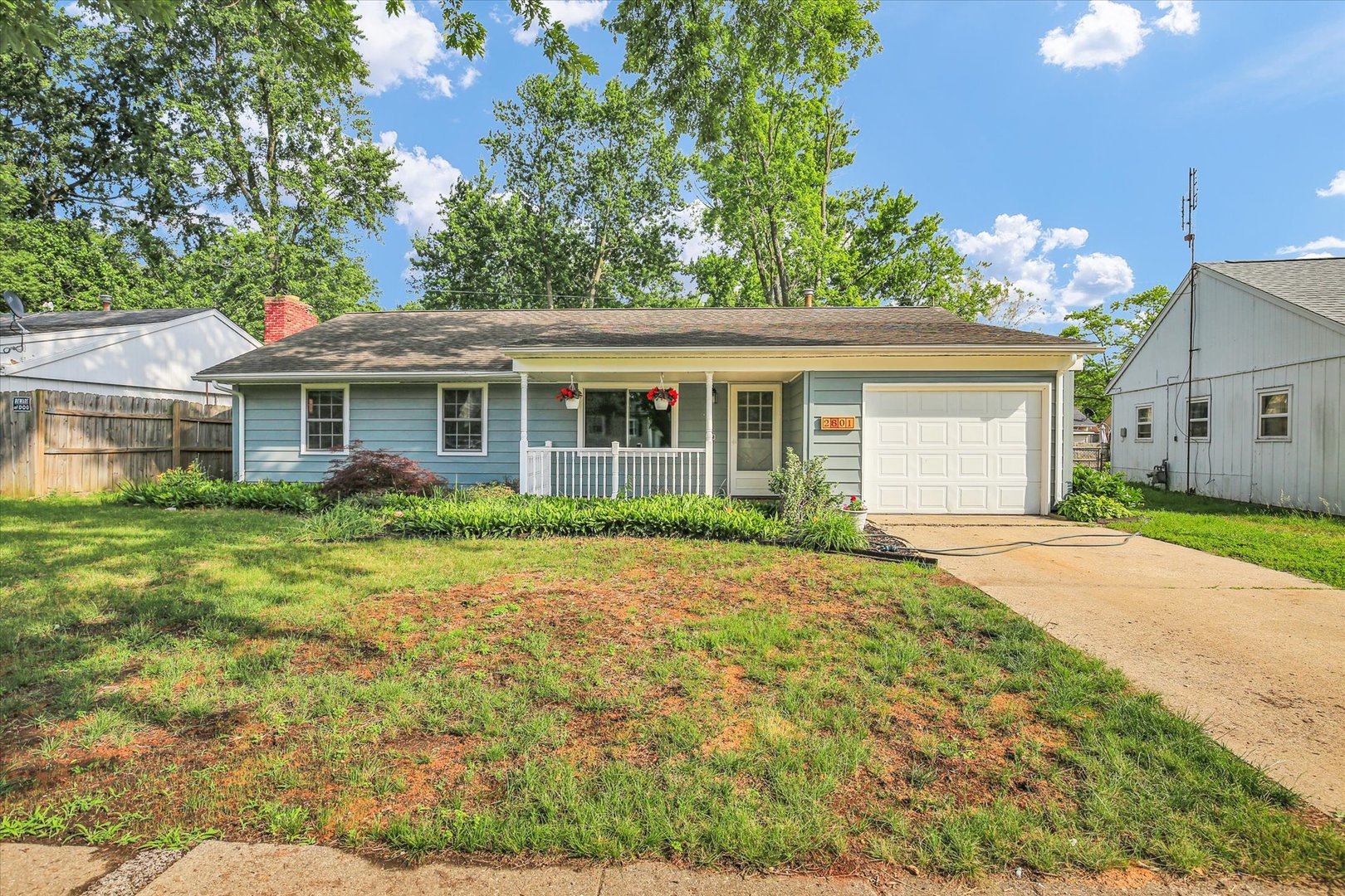 2801 Sangamon Drive