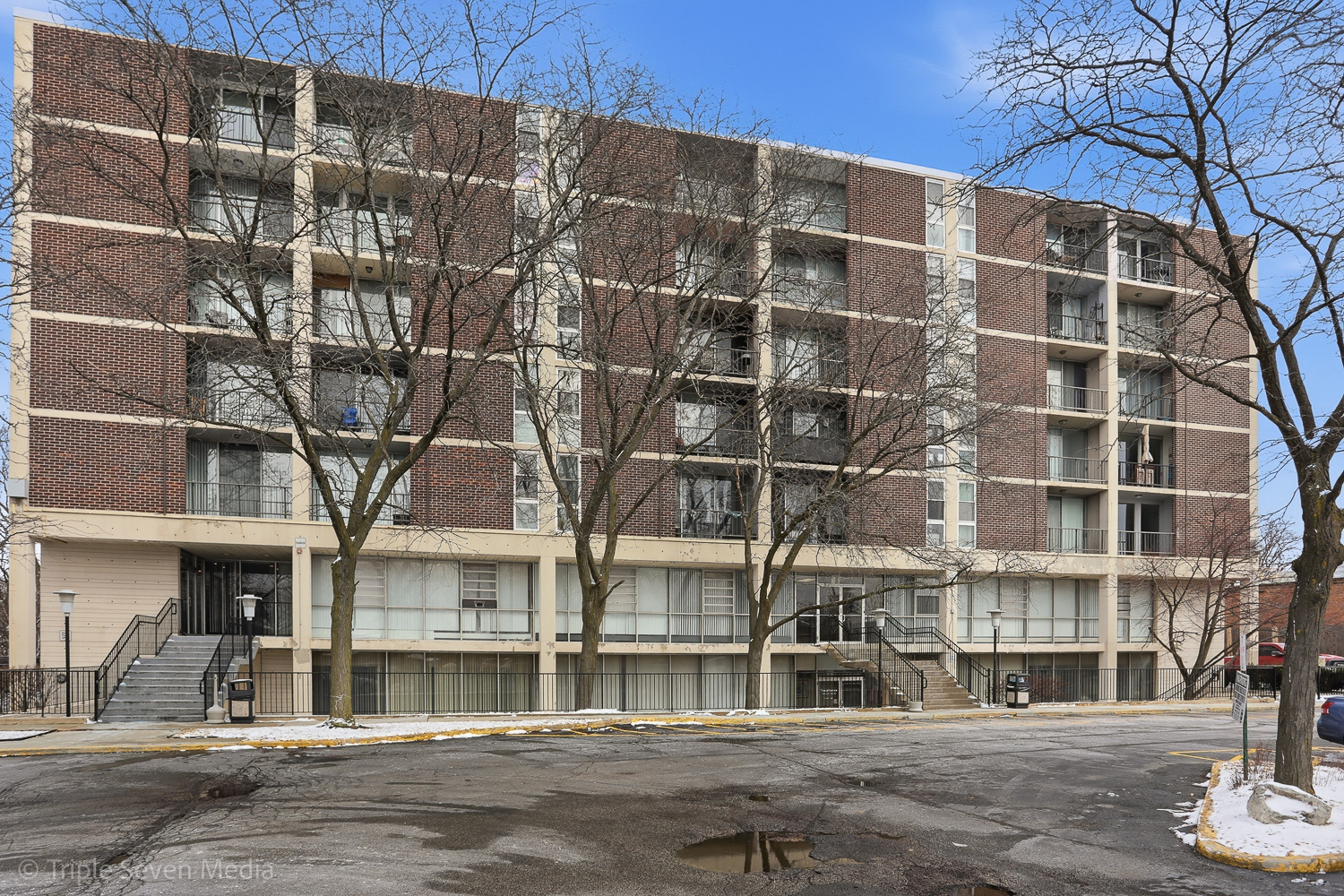1043 York Road