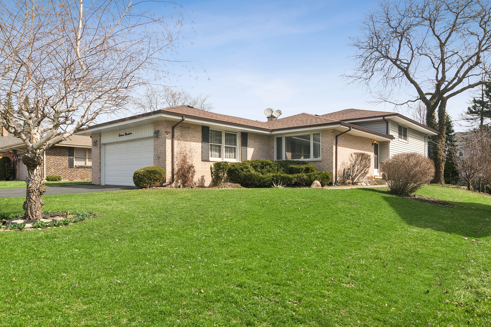 1119 Pine Avenue