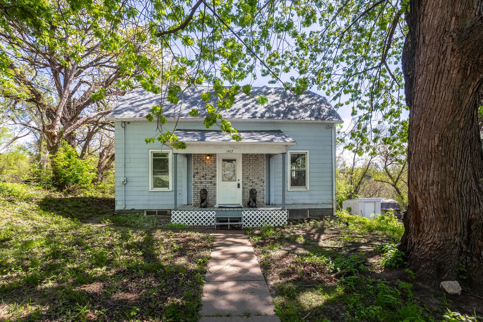 1417 Belle Avenue