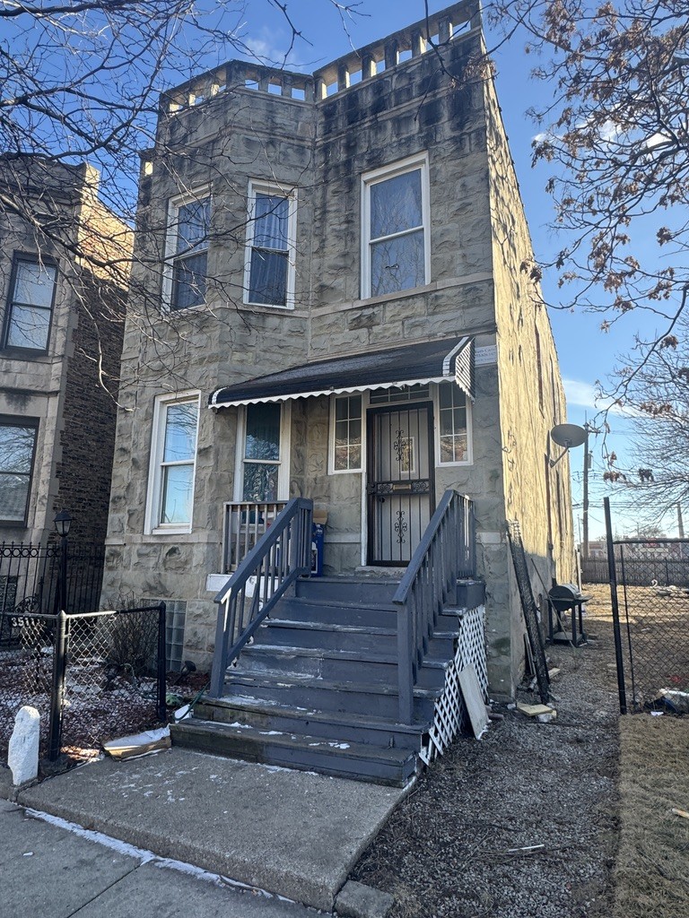 3511 Van Buren Street