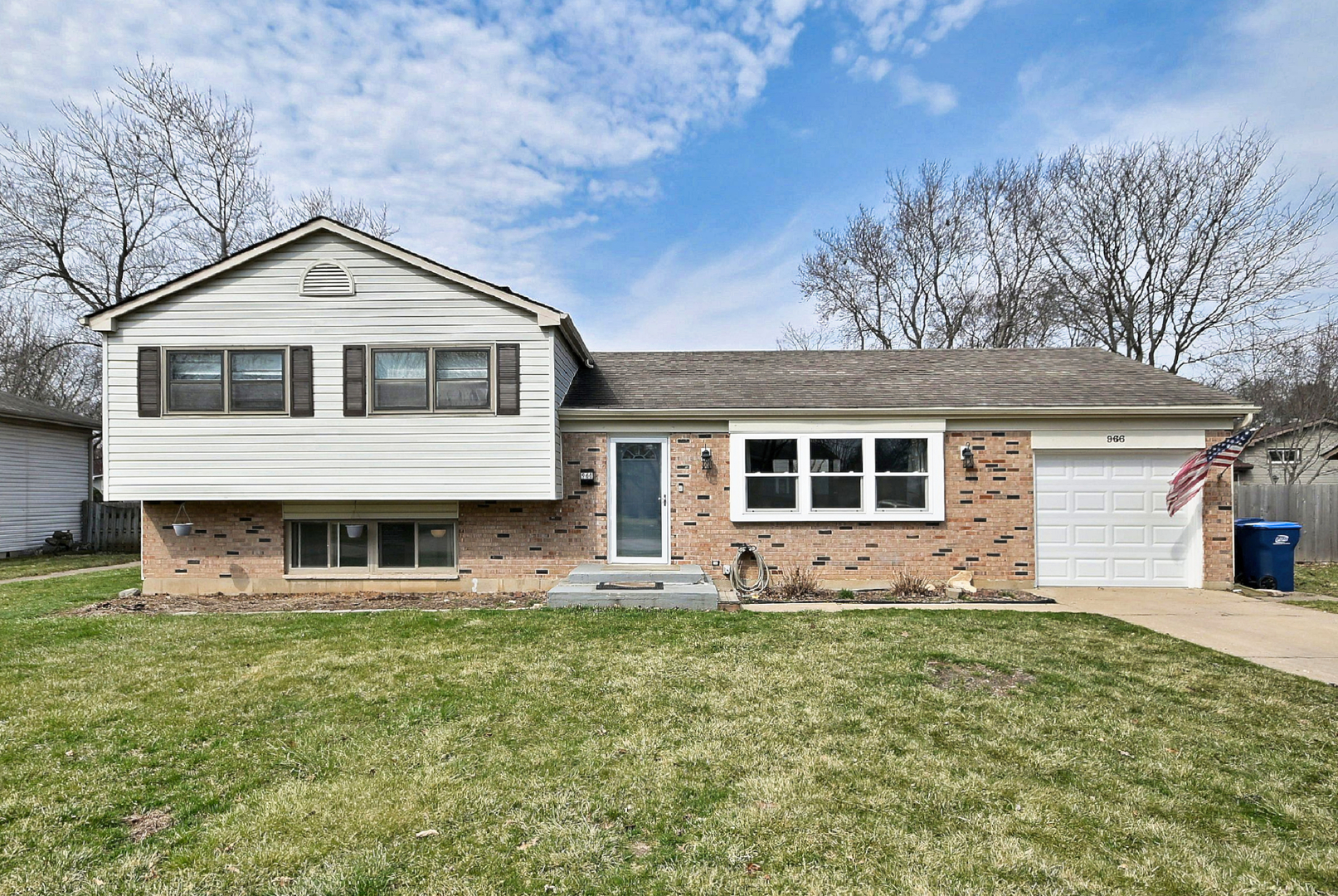 966 Aberdeen Drive