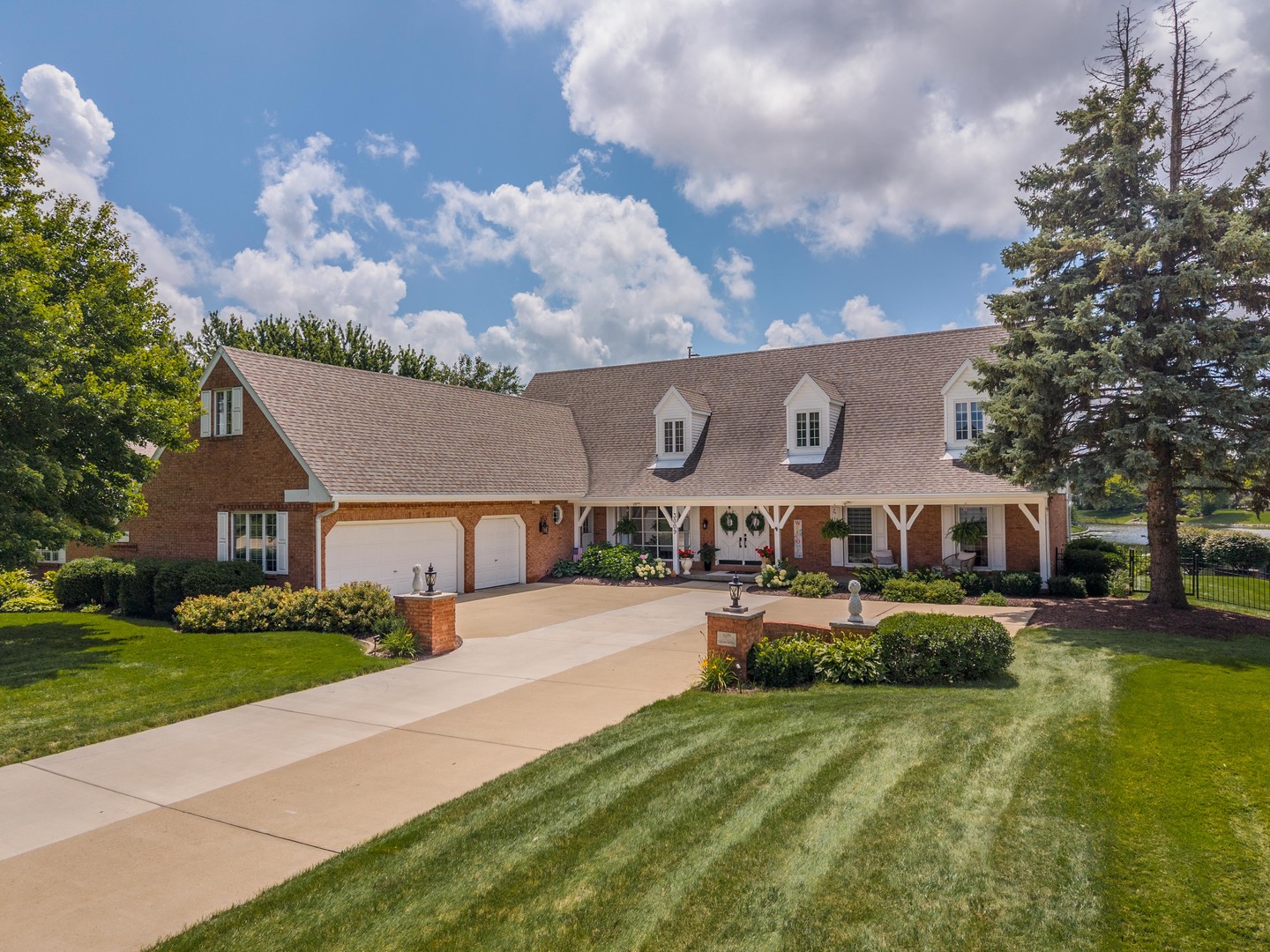 3009 Thornwood Lane