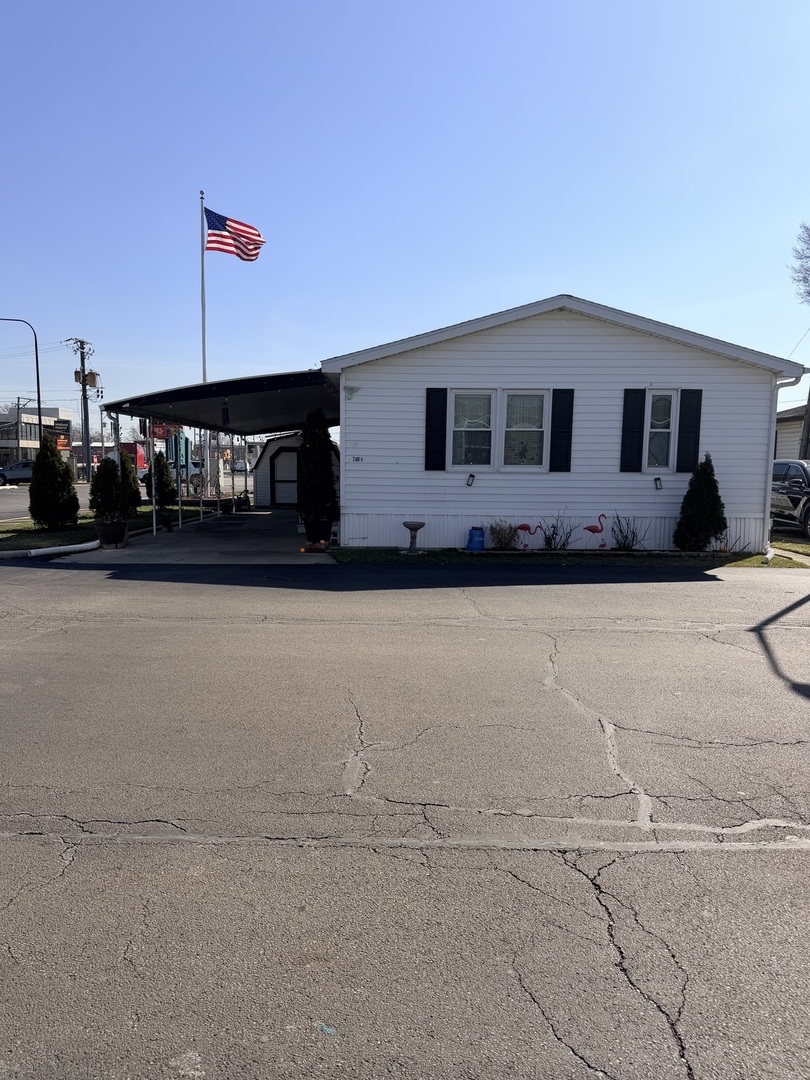 8800 Harlem Avenue