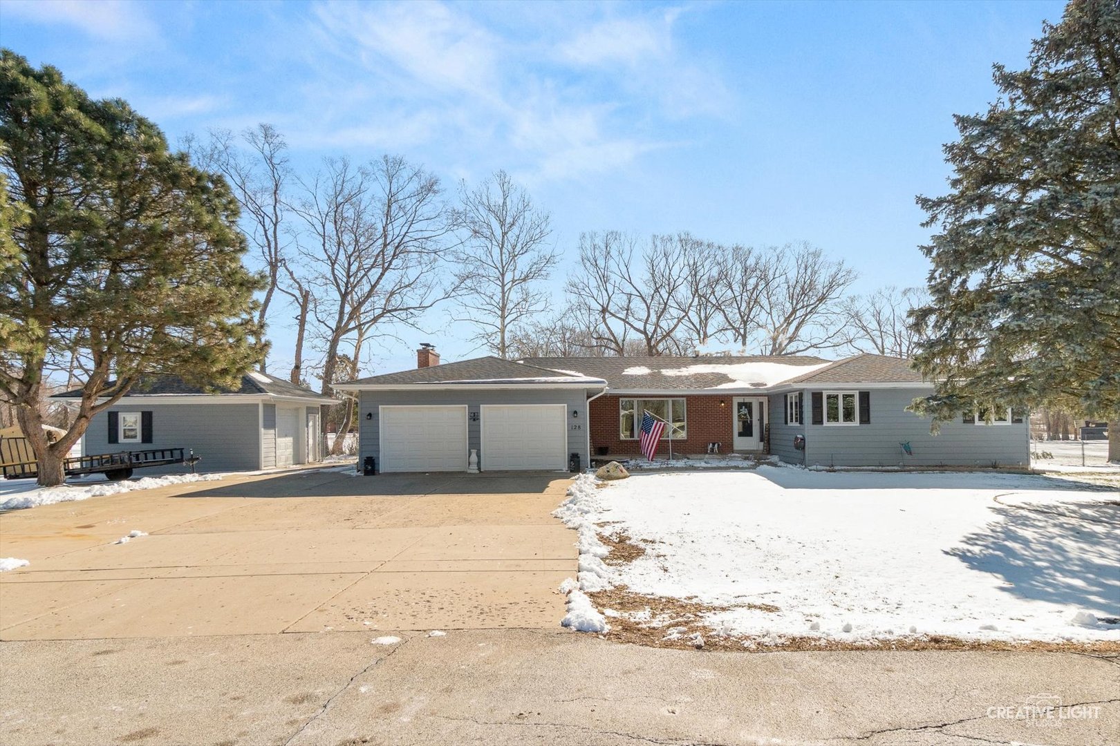 128 Edgebrook Drive