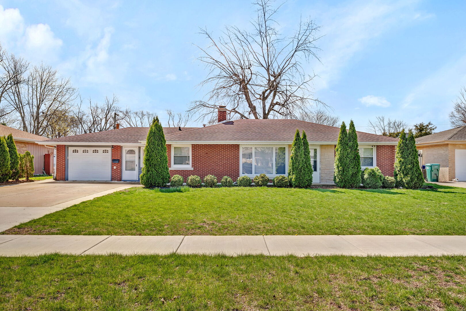 1616 Mayfield Avenue