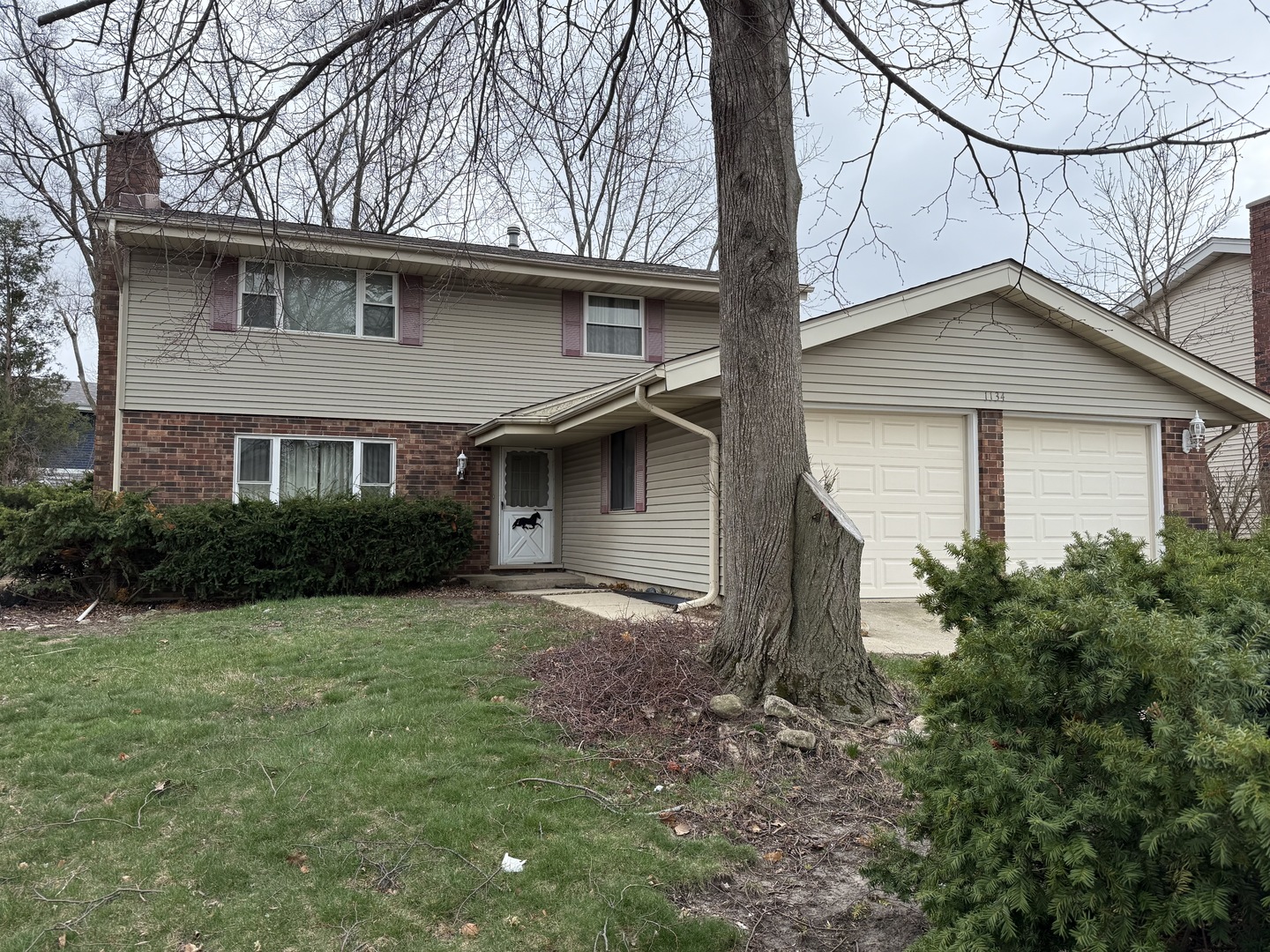 1134 Pinehurst Lane