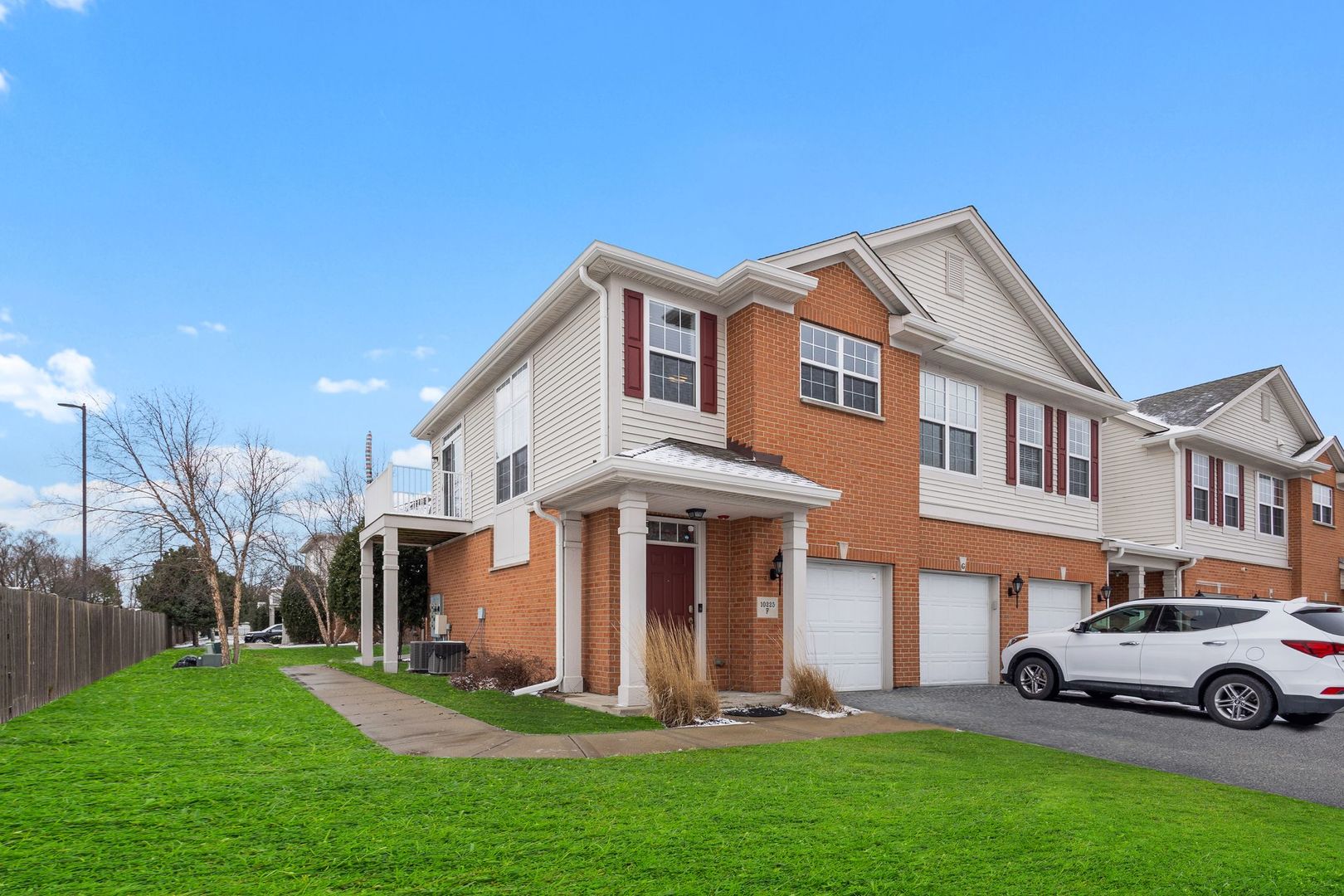 10225 Mulberry Lane