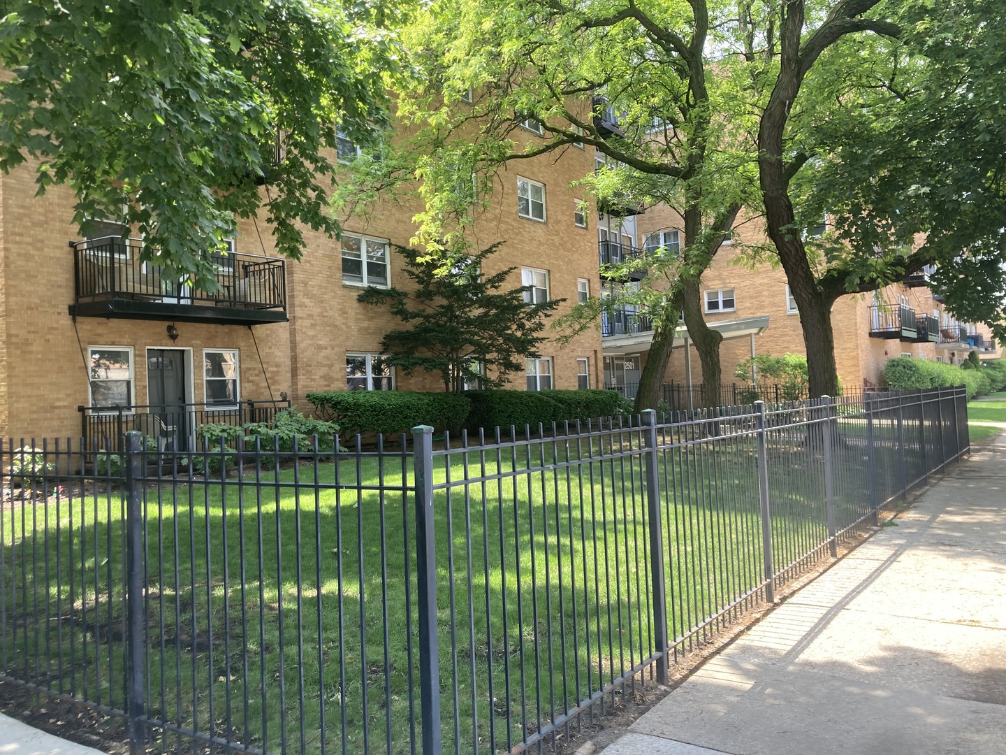 2501 Bryn Mawr Avenue