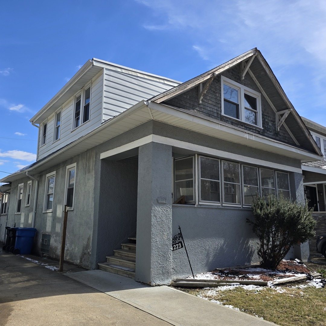 11223 Longwood Drive