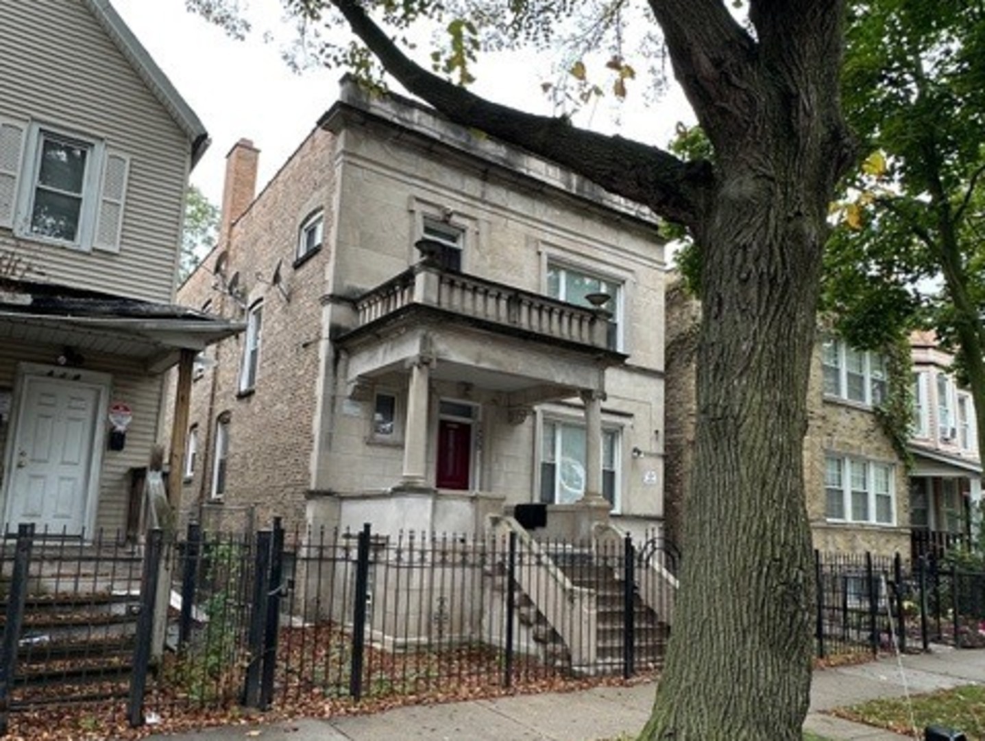 822 LeClaire Avenue