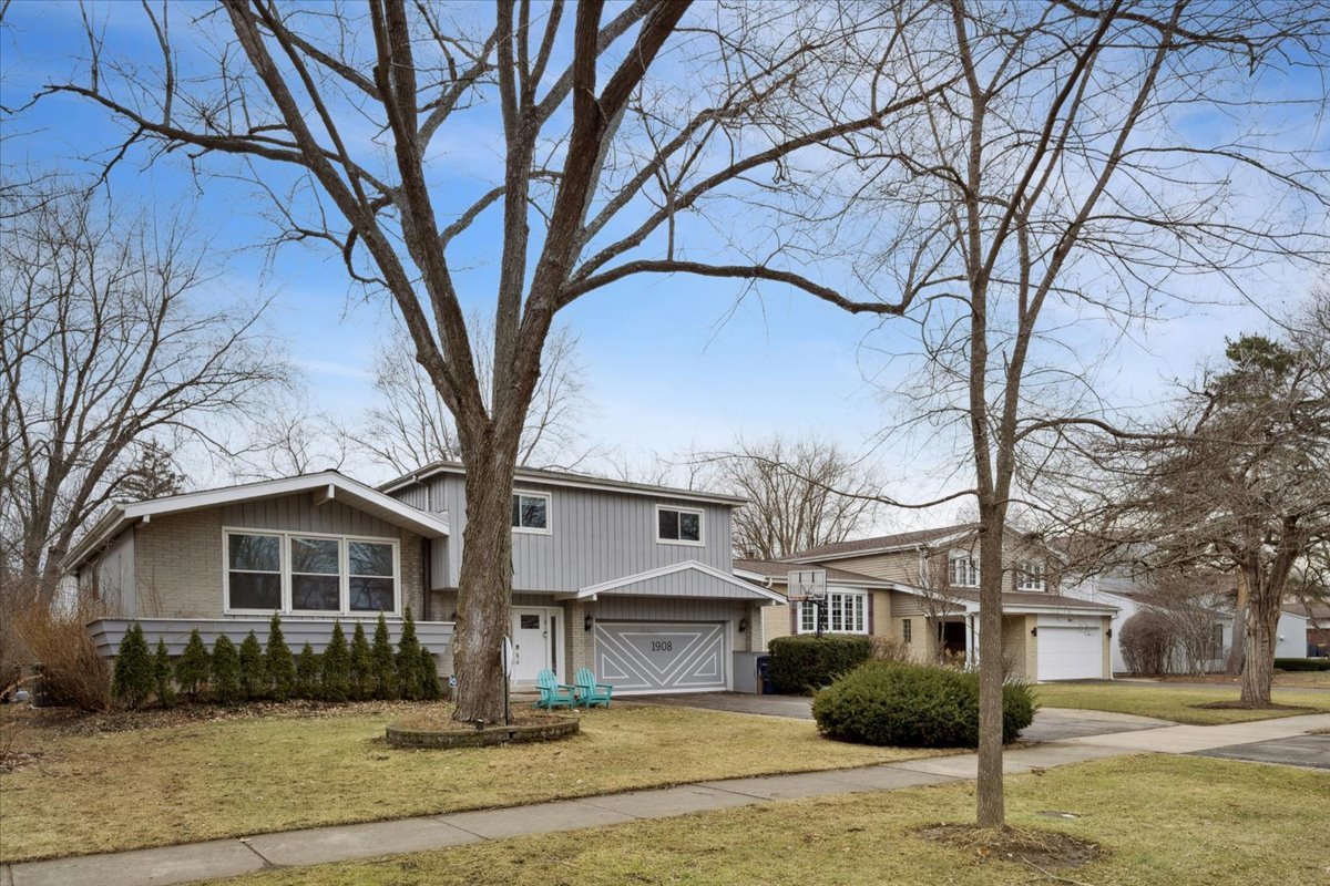 1908 Mccraren Road