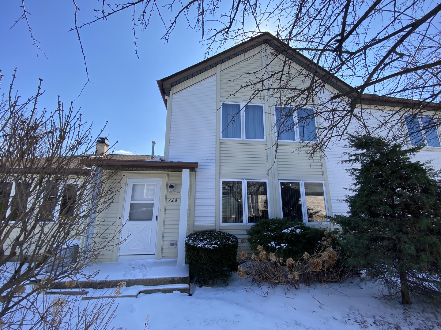 728 Inverrary Lane