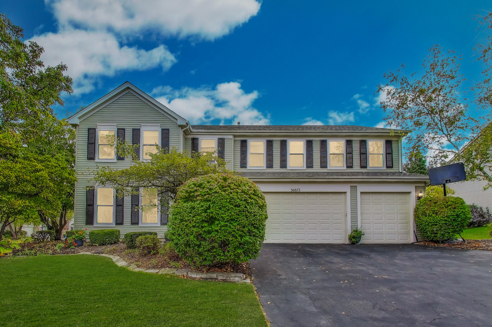 36873 Deer Trail Drive