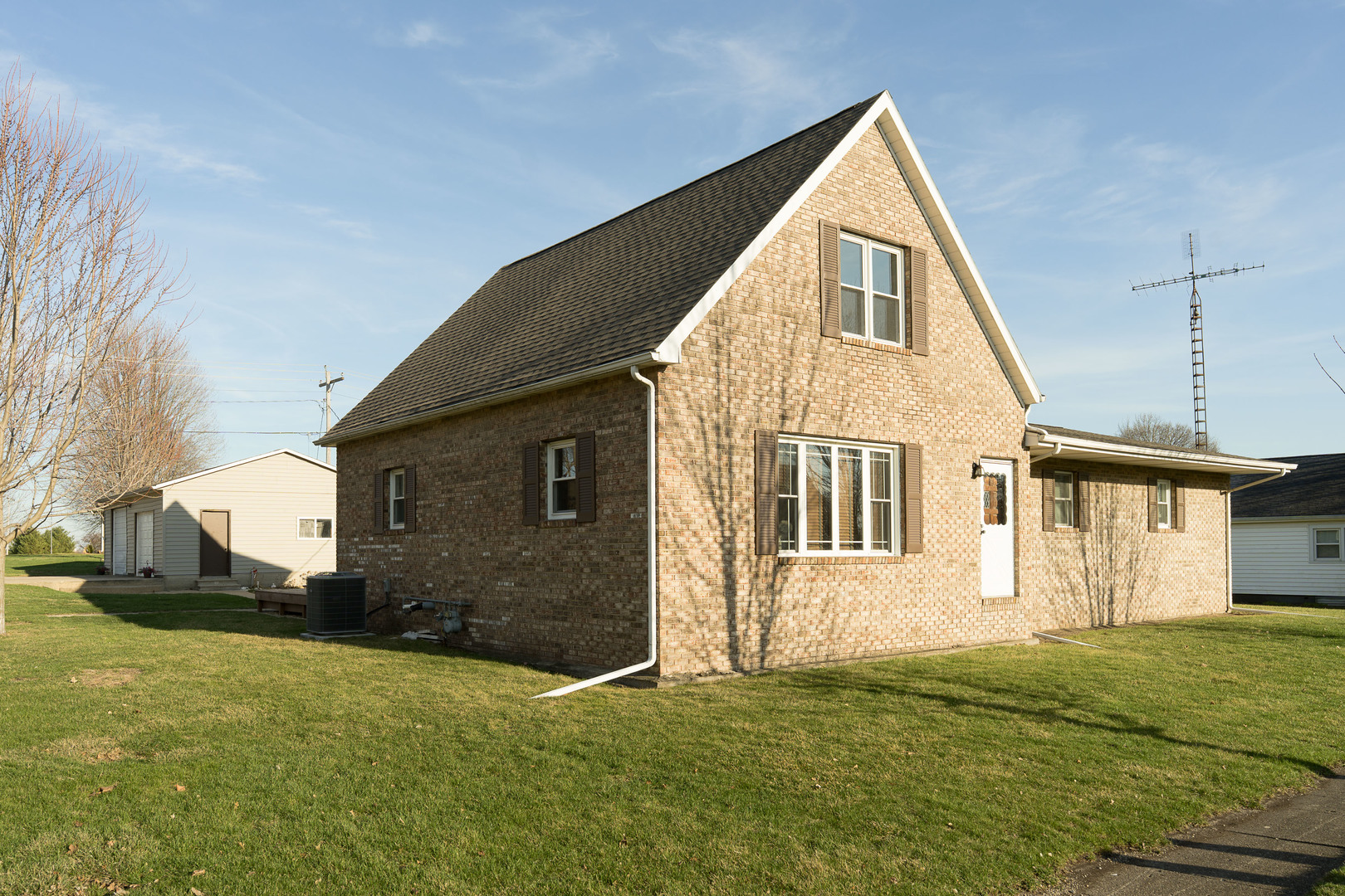 201 Brush Avenue