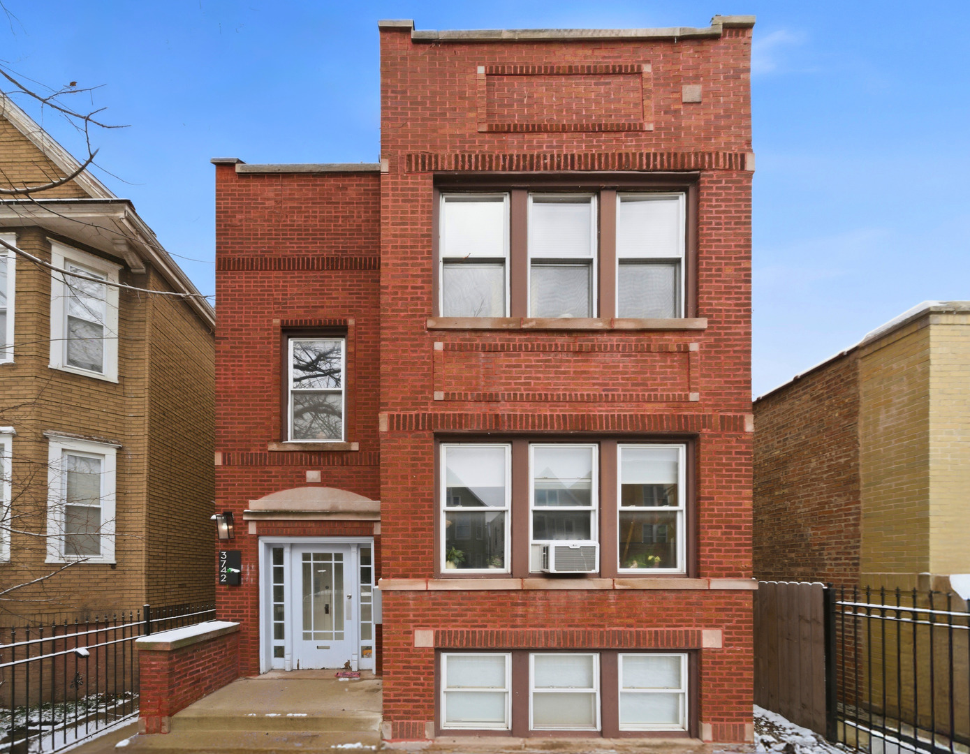 3742 Diversey Avenue