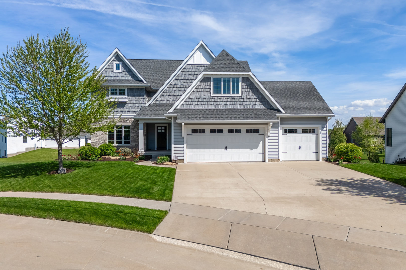 4728 Red Oak Court