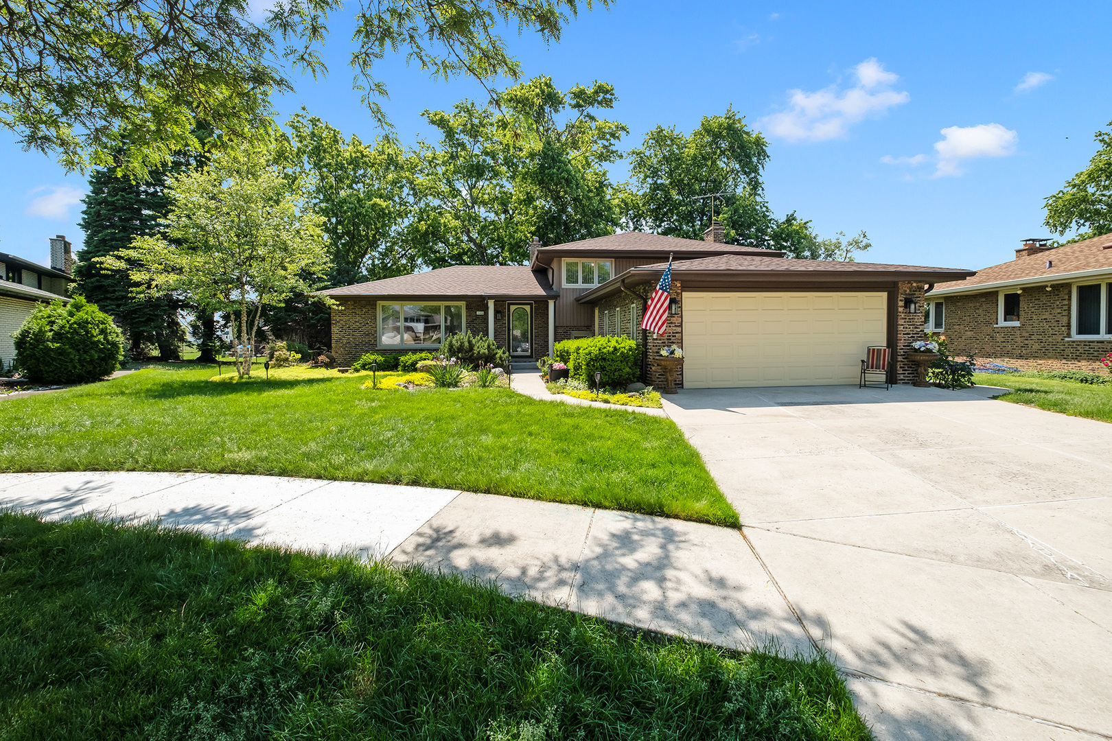 15426 Primrose Court