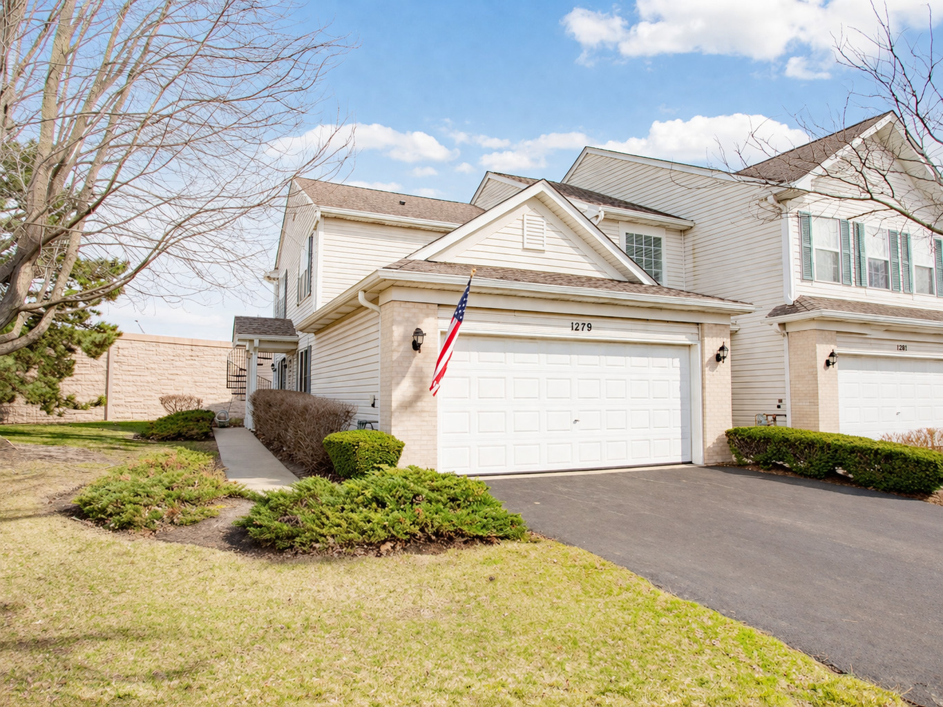 1279 Merrimack Court