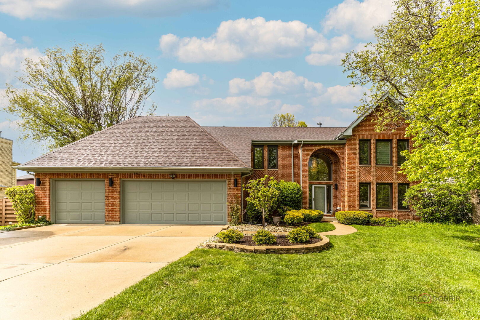 805 Summer Court