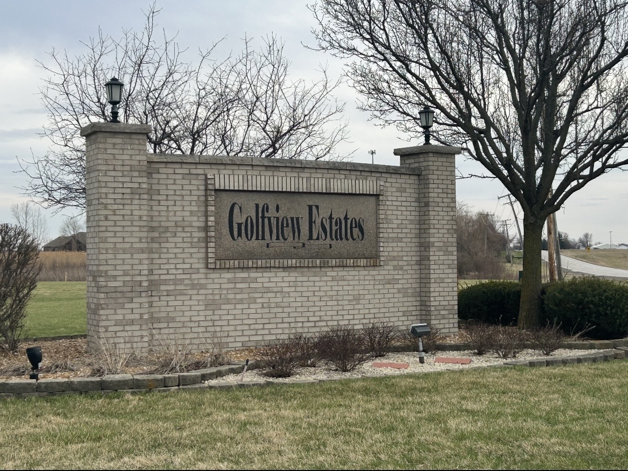 26037 Golfview Court