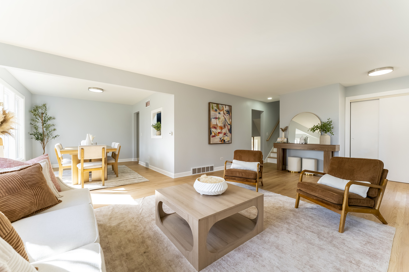 2205 Country Knoll Lane
