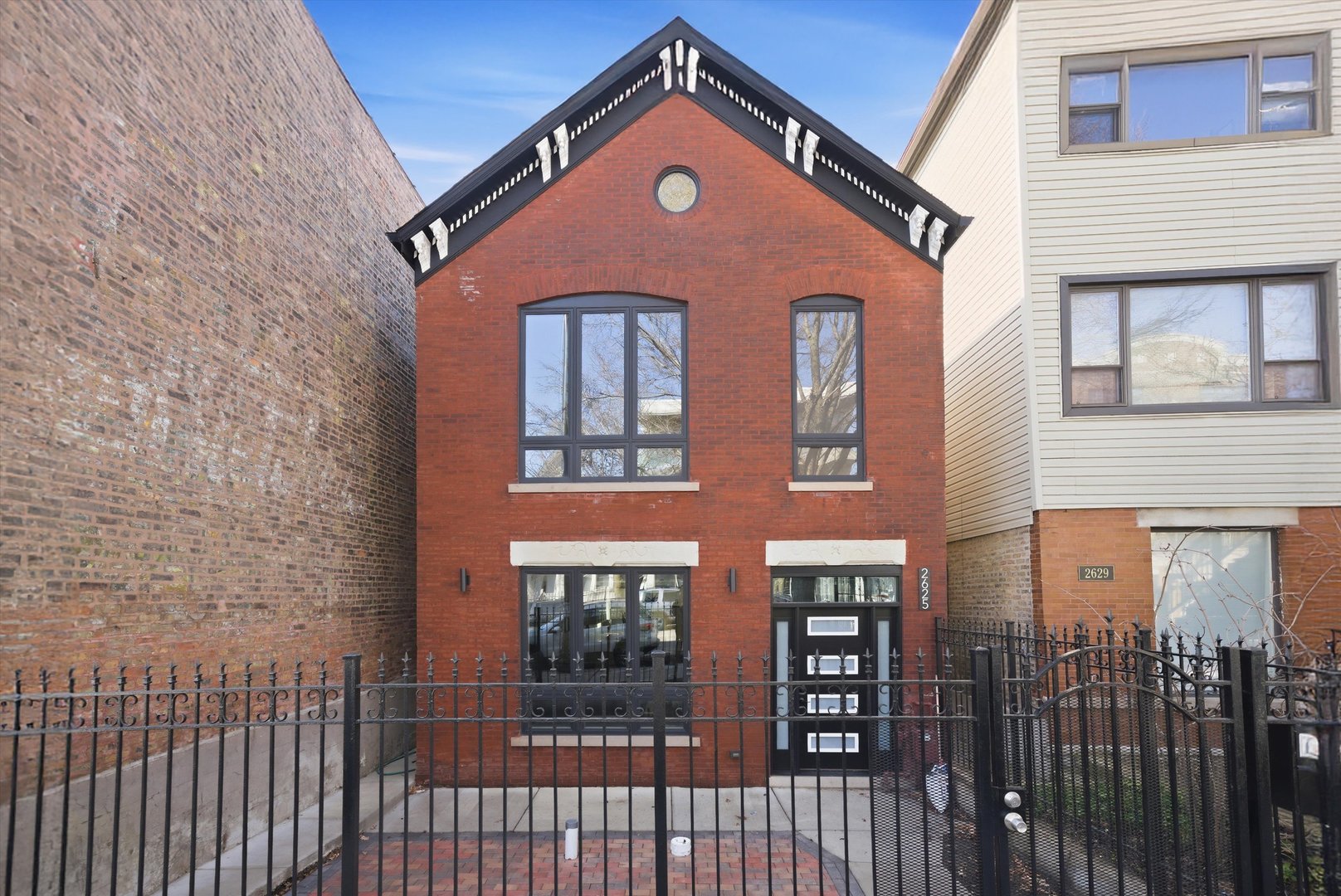 2625 Armitage Avenue