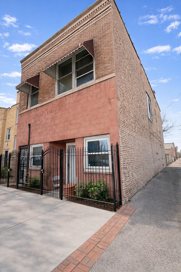 1142 Monticello Avenue