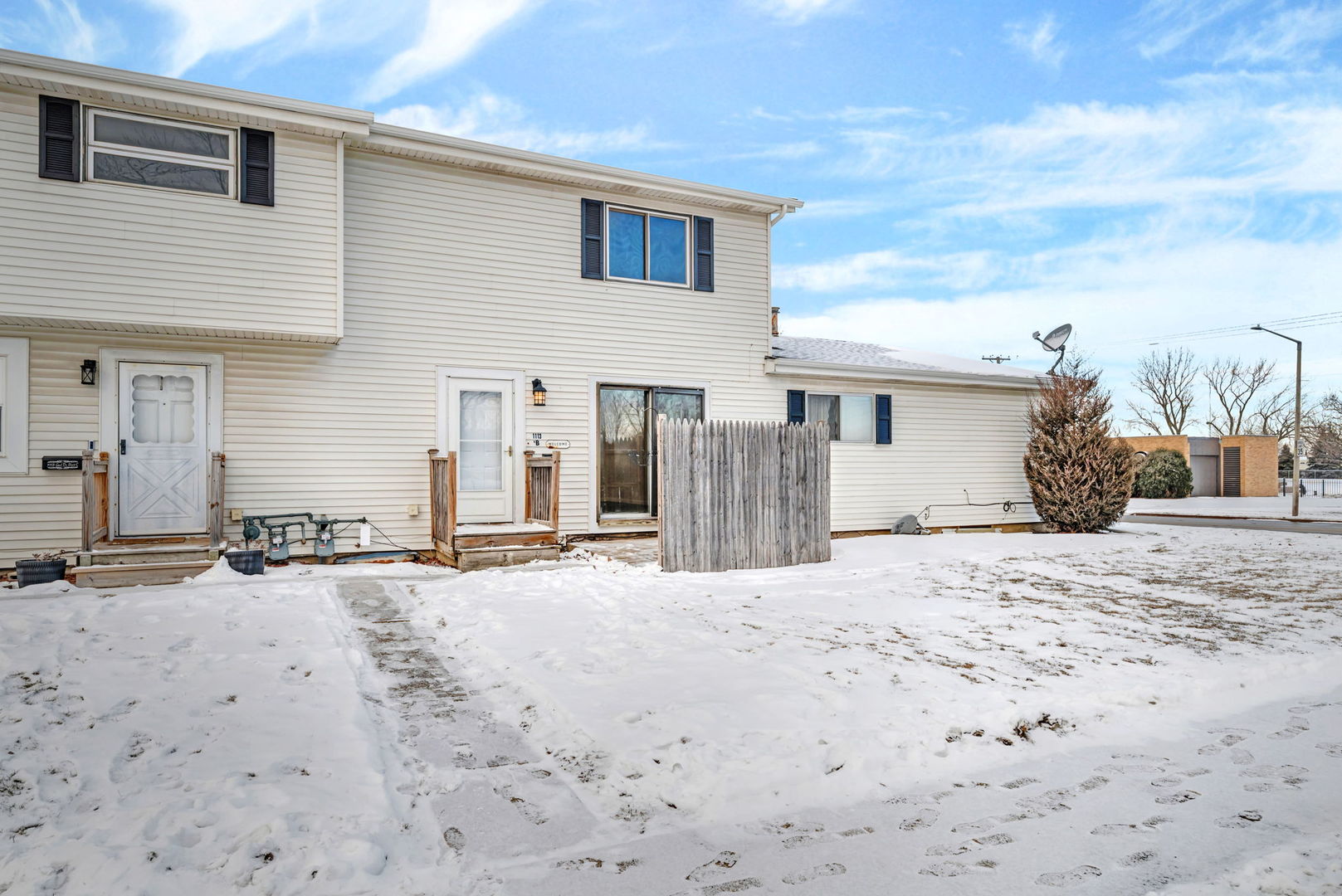 1113 Gael Drive
