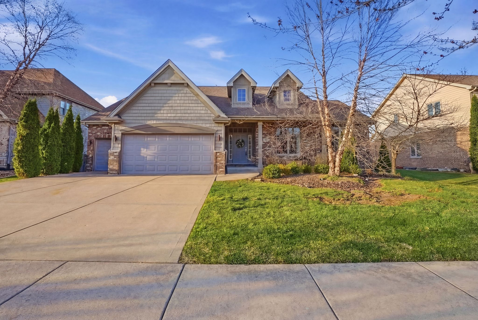 16656 Huntington Drive