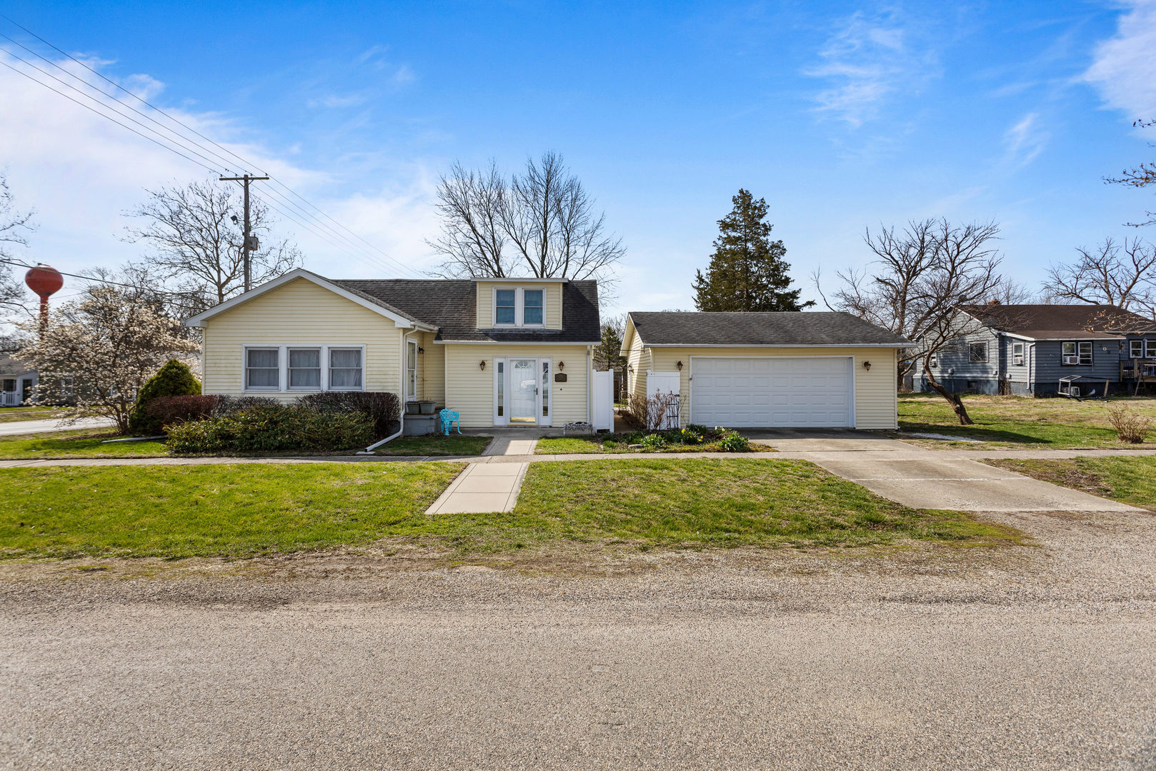 205 Front Street