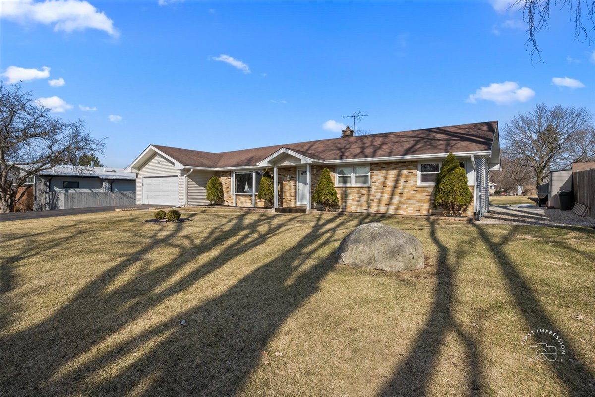 27W285 Bauer Road