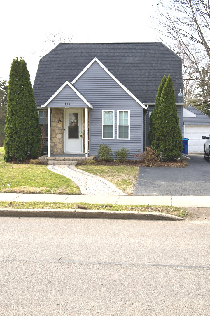 412 Bradshaw Street