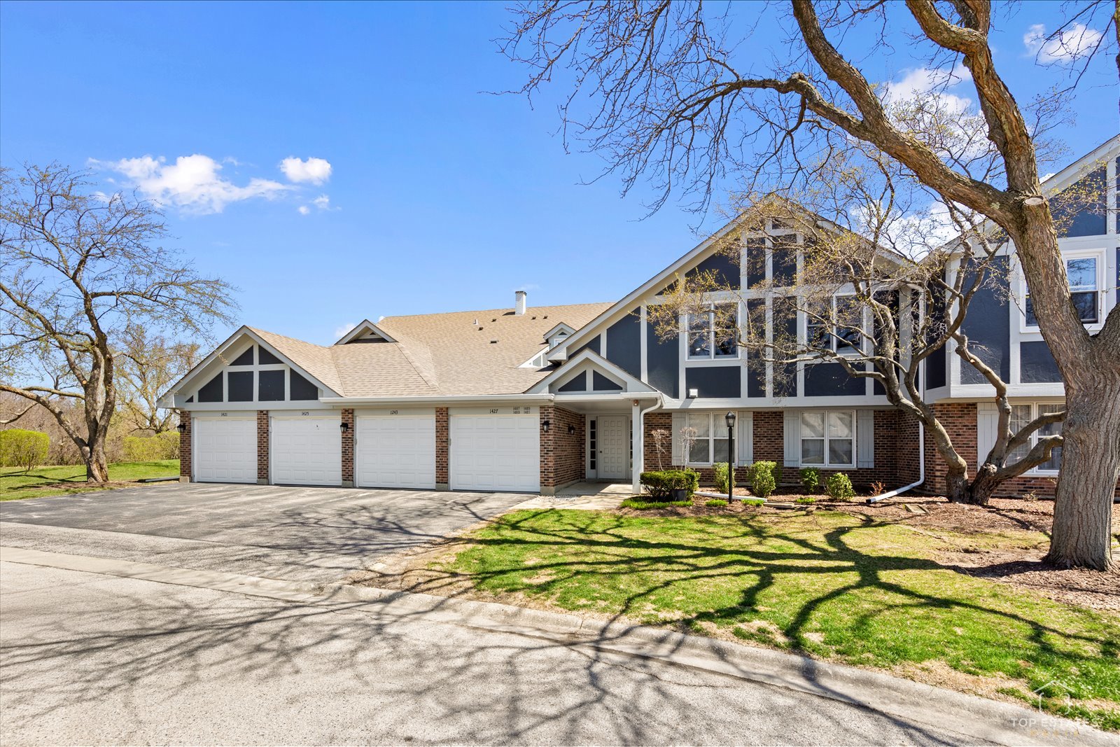 1427 Sutton Court