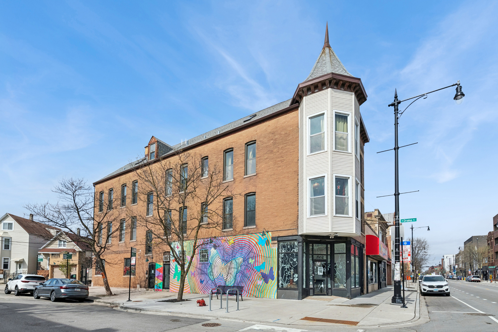 2912 Milwaukee Avenue