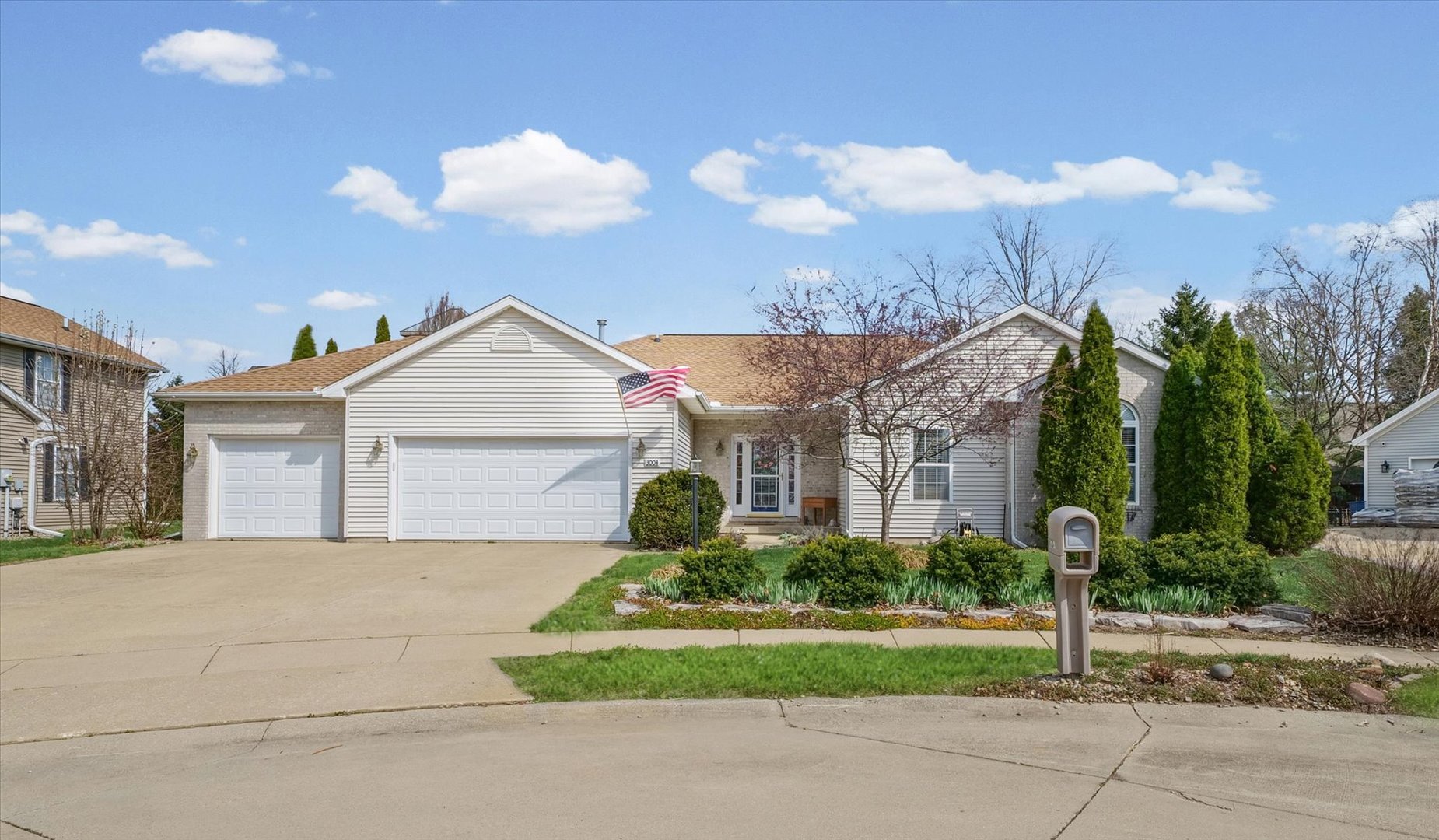 3004 Countrybend Lane