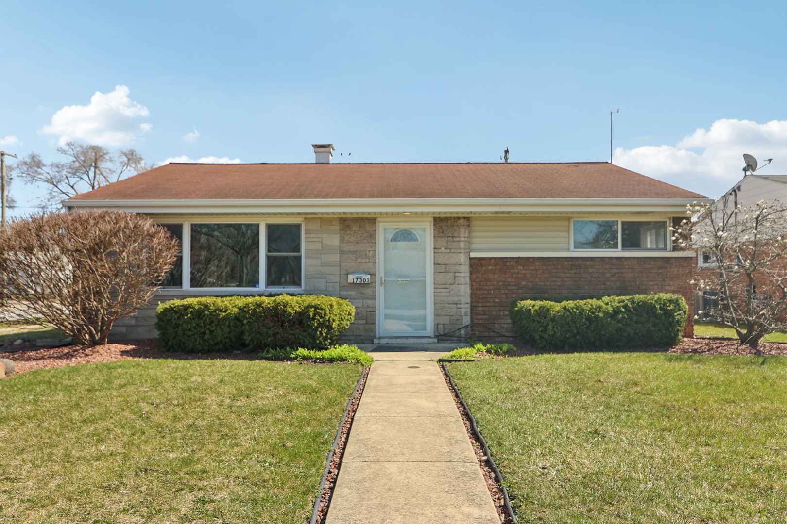 17303 Greenbay Avenue
