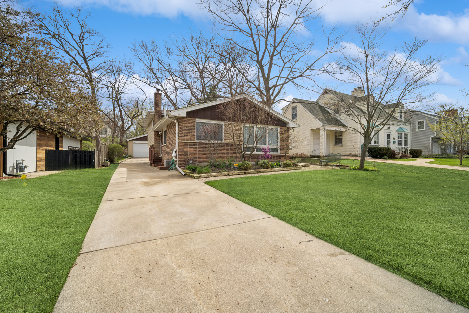 621 Echo Lane